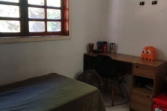 Casa à venda com 3 quartos, 200m² em Santa Barbara, Niterói