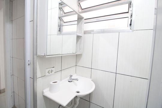 Casa para alugar com 2 quartos, 80m² em Chácara Cocaia, São Paulo