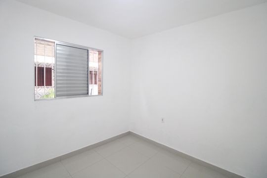 Casa para alugar com 2 quartos, 80m² em Chácara Cocaia, São Paulo