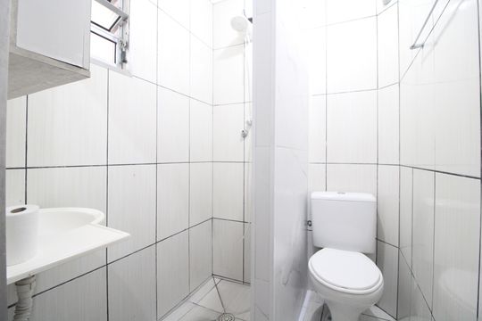 Casa para alugar com 2 quartos, 80m² em Chácara Cocaia, São Paulo