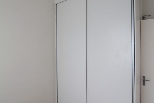 Quarto 2 de apartamento para alugar com 2 quartos, 53m² em Planalto, Belo Horizonte