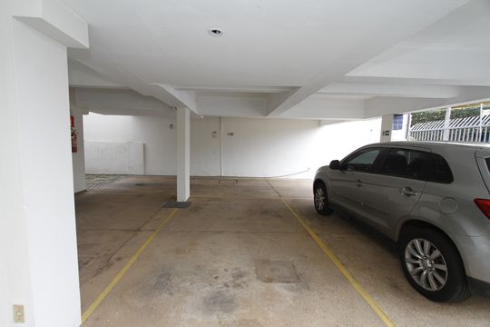Garagem de apartamento à venda com 3 quartos, 70m² em Jardim America, Belo Horizonte