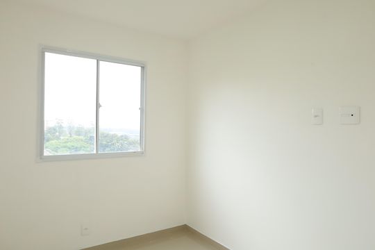 Quarto 1 de apartamento para alugar com 2 quartos, 45m² em Jardim Helian, São Paulo
