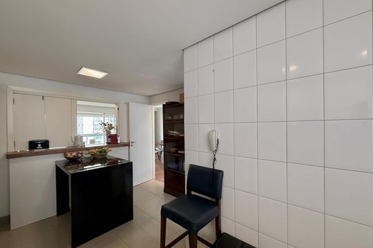 Cozinha de apartamento à venda com 3 quartos, 169m² em Brooklin, São Paulo