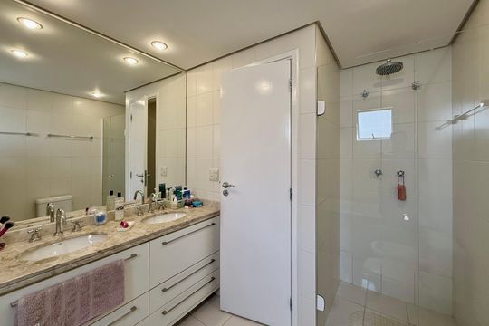 Banheiro Suíte 3 de apartamento à venda com 3 quartos, 169m² em Brooklin, São Paulo