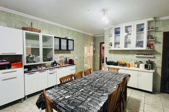 Casa à venda com 3 quartos, 400m² em Parque Alto Taquaral, Campinas