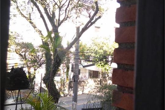 Casa à venda com 4 quartos, 150m² em Jardim São Paulo, São Paulo