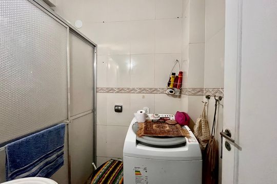 Banheiro de apartamento à venda com 1 quarto, 36m² em Copacabana, Rio de Janeiro