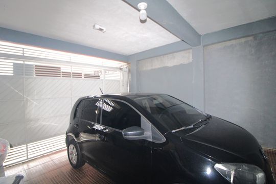 Garagem de casa para alugar com 2 quartos, 180m² em Vila do Castelo, São Paulo