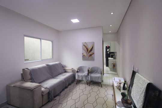 Casa para alugar com 2 quartos, 180m² em Vila do Castelo, São Paulo
