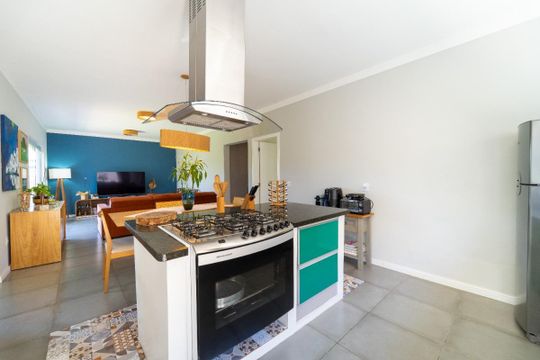Cozinha de casa de condomínio à venda com 3 quartos, 176m² em Vale Azul, Jundiaí