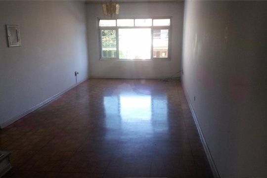 Casa à venda com 3 quartos, 157m² em Vila Mazzei, São Paulo