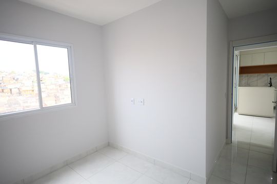 Quarto 1 de apartamento para alugar com 2 quartos, 41m² em Jaguaribe, Osasco