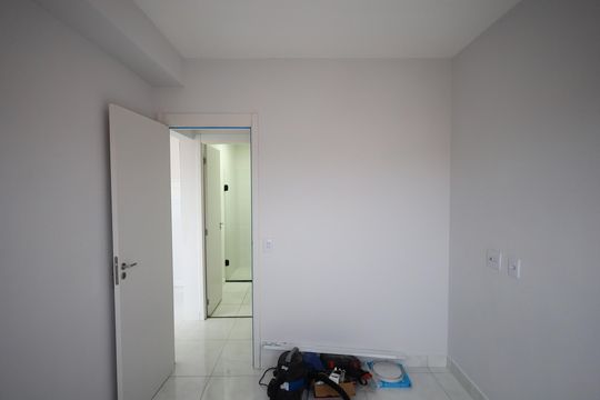 Quarto 2 de apartamento para alugar com 2 quartos, 41m² em Jaguaribe, Osasco