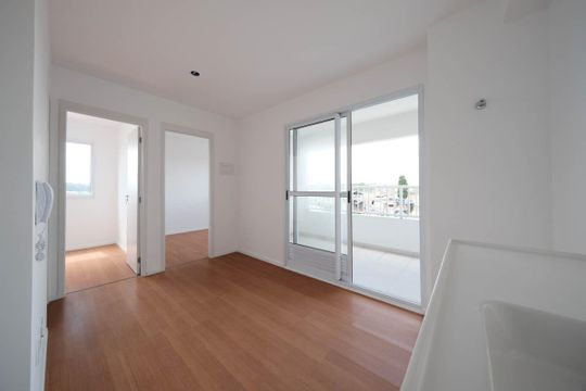 Apartamento para alugar com 2 quartos, 36m² em Jardim Danfer, São Paulo