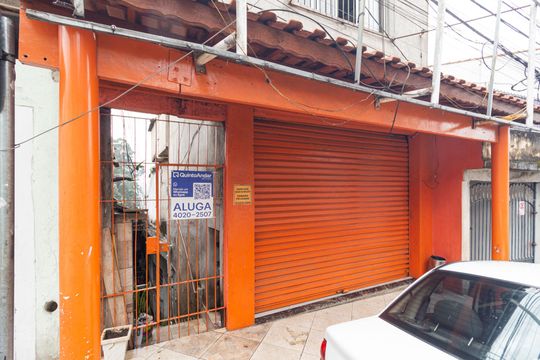 Fachada de casa para alugar com 1 quarto, 79m² em Jardim Nova America, Osasco