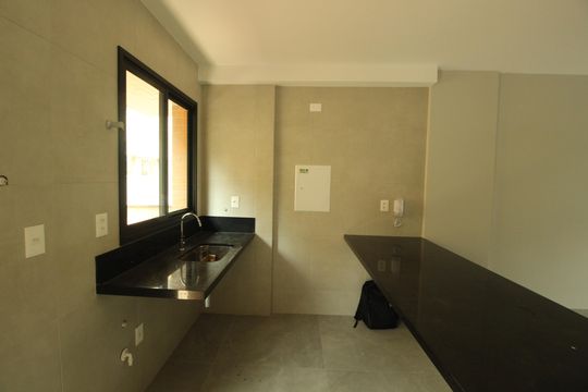 Cozinha de apartamento à venda com 3 quartos, 106m² em Sion, Belo Horizonte