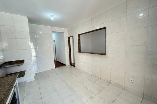 Cozinha de casa para alugar com 2 quartos, 150m² em Rocha Miranda, Rio de Janeiro