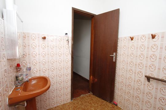 Banheiro Social de casa para alugar com 3 quartos, 100m² em Aparecida, Belo Horizonte