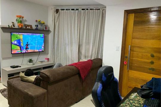 Casa à venda com 3 quartos, 200m² em Vila Ede, São Paulo