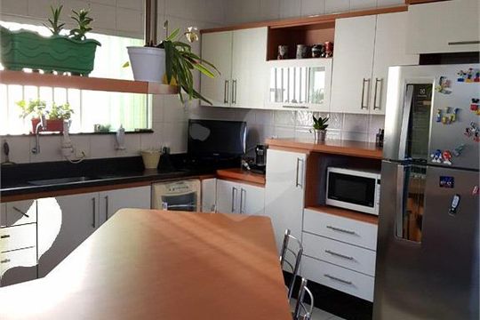 Casa à venda com 3 quartos, 248m² em Santana, São Paulo