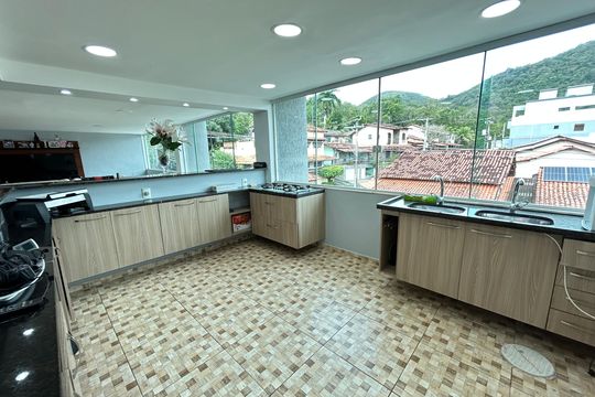 Espaço Gourmet de casa à venda com 4 quartos, 450m² em Vila Valqueire, Rio de Janeiro