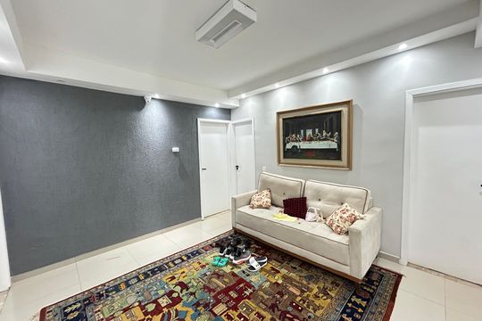 Sala 2 de casa à venda com 4 quartos, 450m² em Vila Valqueire, Rio de Janeiro