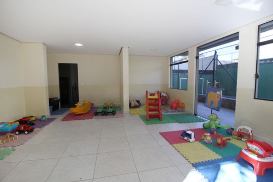 Área comum de apartamento para alugar com 3 quartos, 79m² em Jardim Simus, Sorocaba