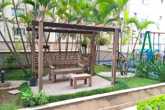 Apartamento à venda com 2 quartos, 82m² em Santa Teresinha, São Paulo