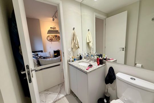 Banheiro 2 de apartamento para alugar com 2 quartos, 73m² em Brooklin, São Paulo