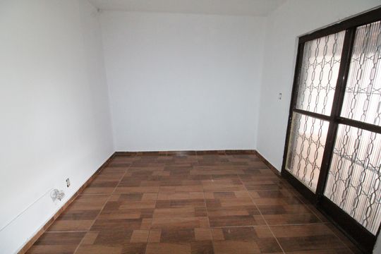 Sala de casa para alugar com 3 quartos, 100m² em Jardim Augusta, São José dos Campos
