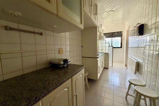 Cozinha de apartamento à venda com 3 quartos, 80m² em Recreio dos Bandeirantes, Rio de Janeiro