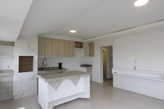 Apartamento para alugar com 2 quartos, 89m² em Foguete, Cabo Frio
