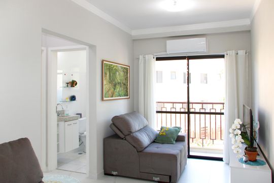 Apartamento à venda com 2 quartos, 58m² em Pinheirinho, Vinhedo