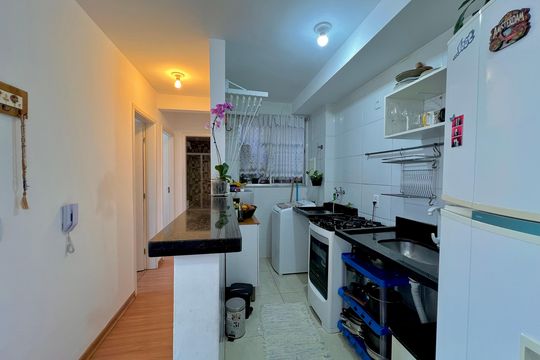 Cozinha de apartamento para alugar com 2 quartos, 53m² em Nova Califórnia, Juiz de Fora