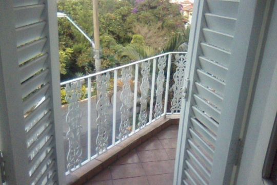 Casa à venda com 3 quartos, 440m² em Jardim Guapira, São Paulo