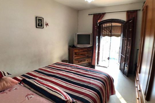 Casa à venda com 3 quartos, 155m² em Vila Constança, São Paulo