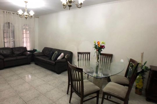 Casa à venda com 3 quartos, 155m² em Vila Constança, São Paulo