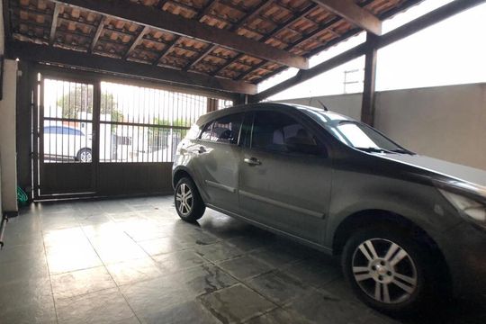 Casa à venda com 3 quartos, 155m² em Vila Constança, São Paulo