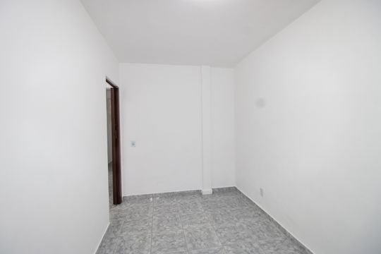 Quarto 2 de casa para alugar com 2 quartos, 70m² em Conjunto Habitacional Inácio Monteiro, São Paulo