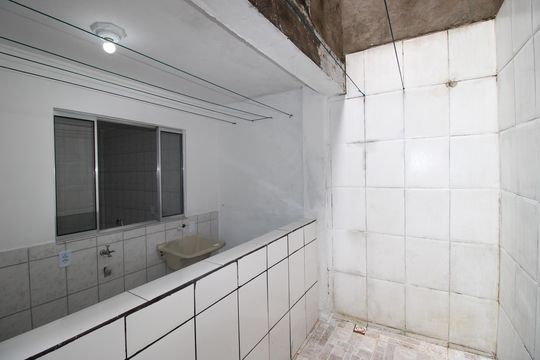 Casa para alugar com 2 quartos, 70m² em Conjunto Habitacional Inácio Monteiro, São Paulo