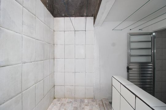 Área de Serviço de casa para alugar com 2 quartos, 70m² em Conjunto Habitacional Inácio Monteiro, São Paulo