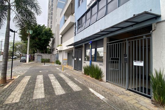 Fachada do Prédio de apartamento à venda com 2 quartos, 48m² em Centro, Osasco