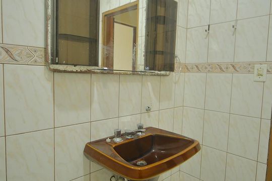 Banheiro  de casa à venda com 2 quartos, 130m² em Baeta Neves, São Bernardo do Campo