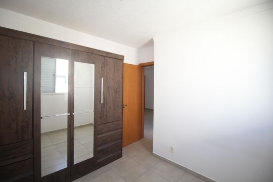 Quarto 2 de apartamento à venda com 2 quartos, 44m² em Jardim Dona Leopoldina, Porto Alegre