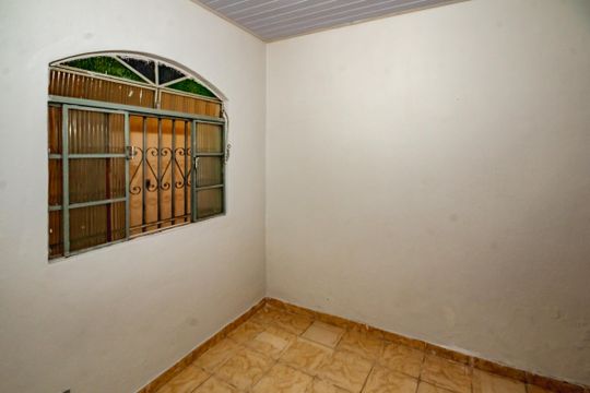 Casa para alugar com 2 quartos, 100m² em Tupi B, Belo Horizonte