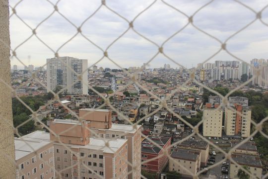 Vista da lavanderia  de apartamento para alugar com 2 quartos, 50m² em Centro, Guarulhos