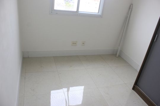Quarto 2 de apartamento para alugar com 2 quartos, 50m² em Centro, Guarulhos
