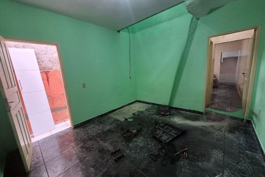 Quarto de casa para alugar com 1 quarto, 60m² em Parque Regina, São Paulo