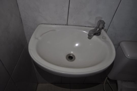 Banheiro de casa para alugar com 1 quarto, 80m² em Associacao Sobradinho, São Paulo
